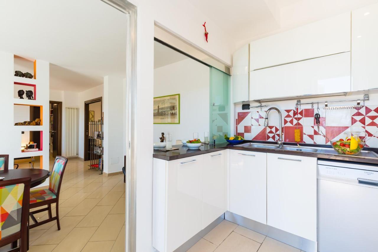 N'Attic A Vomero Penthouse Terrace By Napoliapartments ภายนอก รูปภาพ