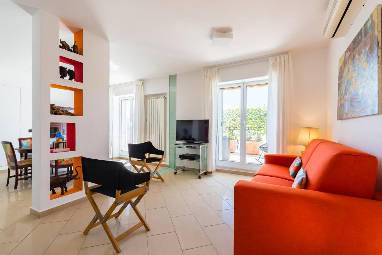 N'Attic A Vomero Penthouse Terrace By Napoliapartments ภายนอก รูปภาพ