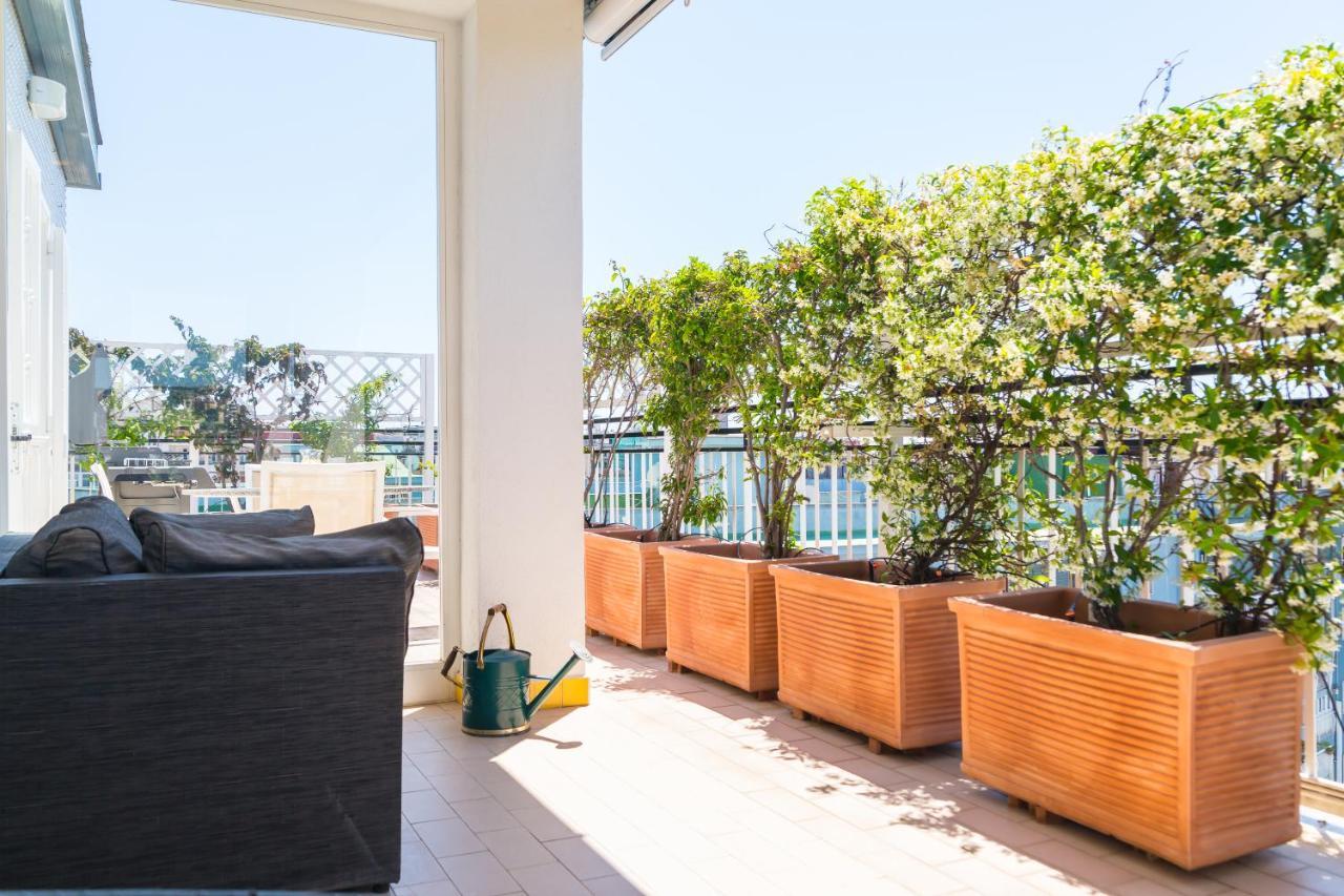 N'Attic A Vomero Penthouse Terrace By Napoliapartments ภายนอก รูปภาพ