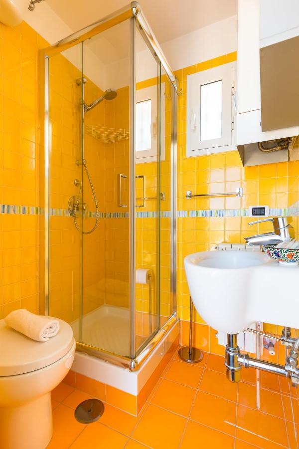N'Attic A Vomero Penthouse Terrace By Napoliapartments ภายนอก รูปภาพ